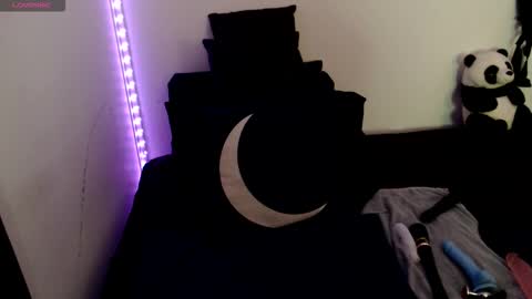 Snapshot of bigtittedtattedlesbian chatting on October 30, 9:04 pm Nichole lights online show from October 30, 9:04 pm