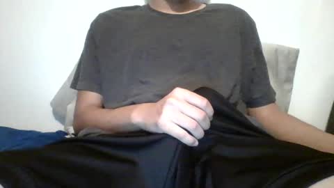 bigtittylover717863 online show from June 27, 9:58 am