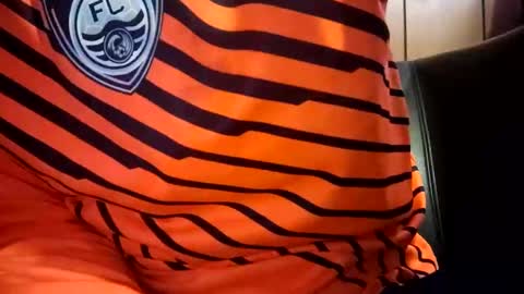 Snapshot of bigwytecock1979 chatting on February 20, 7:23 am bigwytecock1979 online show from February 20, 7:23 am