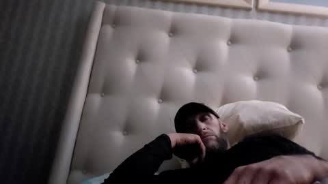 Snapshot of bigwytecock1979 chatting on November 21, 8:57 am bigwytecock1979 online show from November 21, 8:57 am