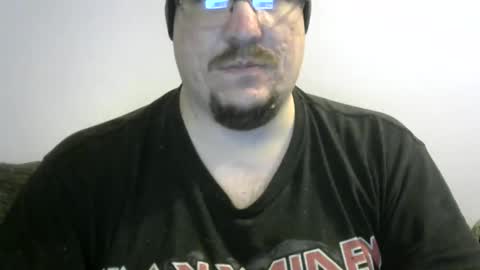 Snapshot of bigxcountry_39 chatting on March 26, 2:28 am bigxcountry_39 online show from March 26, 2:28 am