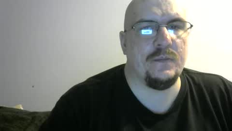 Snapshot of bigxcountry_39 chatting on April 3, 2:09 am bigxcountry_39 online show from April 3, 2:09 am
