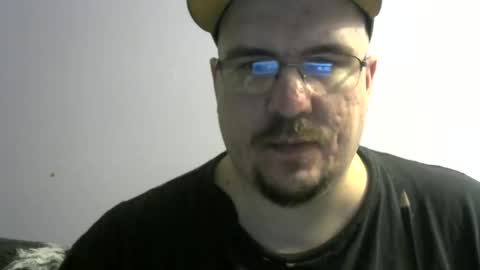 Snapshot of bigxcountry_39 chatting on May 1, 4:06 am bigxcountry_39 online show from May 1, 4:06 am