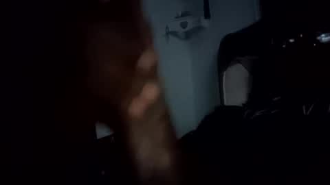 Snapshot of bigyoo0010874252 chatting on November 23, 5:51 am bigyoo0010874252 online show from November 23, 5:51 am