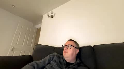 Just call me master online show from February 10, 7:51 pm