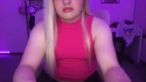 biigbiiaa online show from February 2, 1:04 am