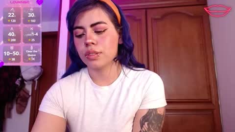 biigbooty_ online show from December 3, 6:38 pm