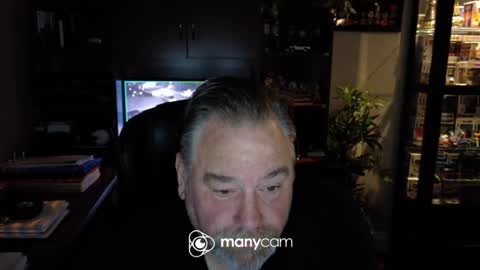 Snapshot of biker1967 chatting on August 6, 6:15 am biker1967 online show from August 6, 6:15 am
