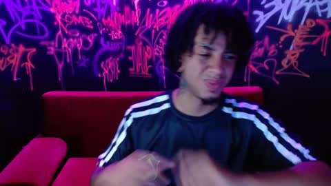 Sebas online show from November 10, 1:10 pm