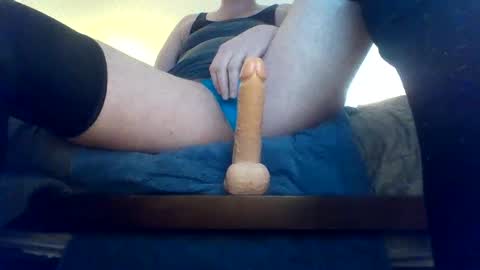 Snapshot of bikinkysloot chatting on January 15, 7:05 am KinkyBiSlut online show from January 15, 7:05 am