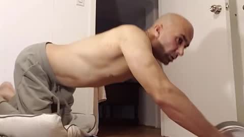 Bilie online show from November 30, 6:45 pm