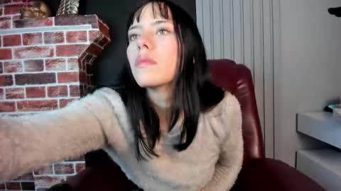 Snapshot of bilie__eilish chatting on November 21, 11:53 am bilie__eilish online show from November 21, 11:53 am