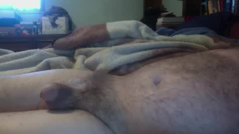 Snapshot of billcuck69_ chatting on April 4, 2:43 am billcuck69_ online show from April 4, 2:43 am