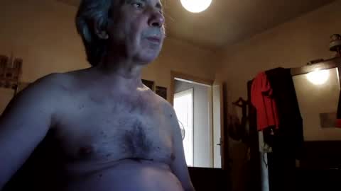 Snapshot of billgode69 chatting on July 31, 11:31 am bill daddy online show from July 31, 11:31 am