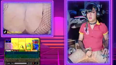 Snapshot of billie_cross_ chatting on April 26, 9:18 am billie_cross_ online show from April 26, 9:18 am