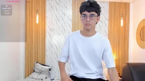 Snapshot of billie_jr chatting on September 15, 1:38 am Billie online show from September 15, 1:38 am