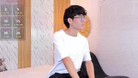 Snapshot of billie_jr chatting on October 15, 3:50 am Billie online show from October 15, 3:50 am