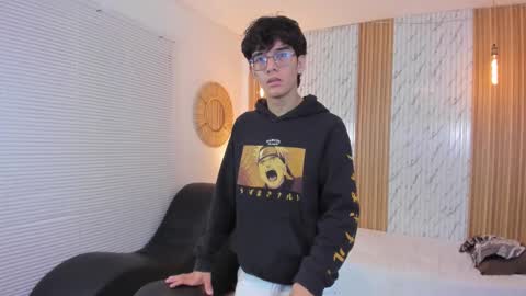 Snapshot of billie_jr chatting on October 17, 3:42 am Billie online show from October 17, 3:42 am