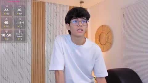 Snapshot of billie_jr chatting on October 19, 4:02 am Billie online show from October 19, 4:02 am