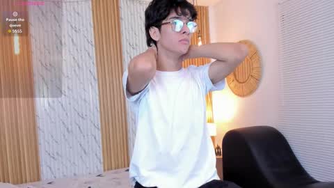 Snapshot of billie_jr chatting on October 23, 3:50 am Billie online show from October 23, 3:50 am