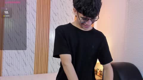 Snapshot of billie_jr chatting on November 8, 3:29 am Billie online show from November 8, 3:29 am