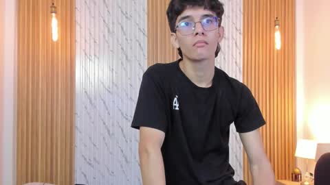 Snapshot of billie_jr chatting on November 21, 4:00 am Billie online show from November 21, 4:00 am