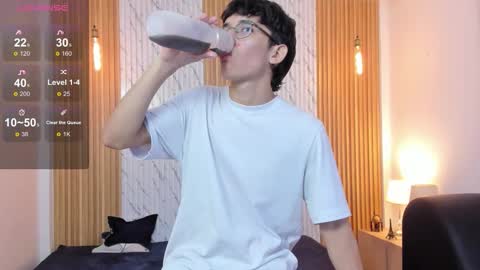 Snapshot of billie_jr chatting on November 30, 2:15 am Billie online show from November 30, 2:15 am