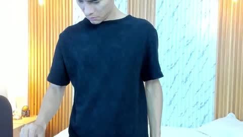 Snapshot of billie_jr chatting on December 4, 4:11 am Billie online show from December 4, 4:11 am