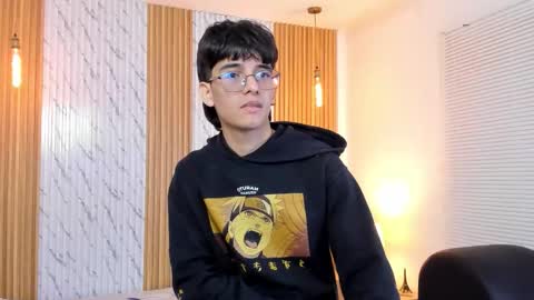 Billie online show from December 17, 8:15 pm