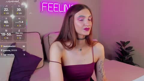 Snapshot of billie_simmons chatting on May 11, 2:45 pm Alisha online show from May 11, 2:45 pm