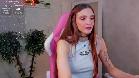 Snapshot of billie_simmons chatting on May 18, 9:26 am Alisha online show from May 18, 9:26 am