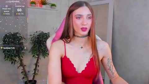 Snapshot of billie_simmons chatting on June 3, 9:45 am Alisha online show from June 3, 9:45 am
