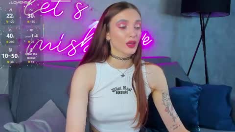 Snapshot of billie_simmons chatting on June 8, 9:20 am Alisha online show from June 8, 9:20 am