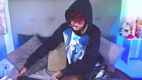 Snapshot of billie_turner_ chatting on October 9, 4:32 am B-I-L-L-I-E 3 online show from October 9, 4:32 am