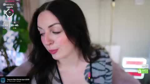 Snapshot of billiexxox chatting on July 7, 2:10 pm Billie online show from July 7, 2:10 pm