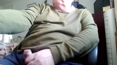 Snapshot of billlllllyb chatting on November 23, 2:17 pm billlllllyb online show from November 23, 2:17 pm