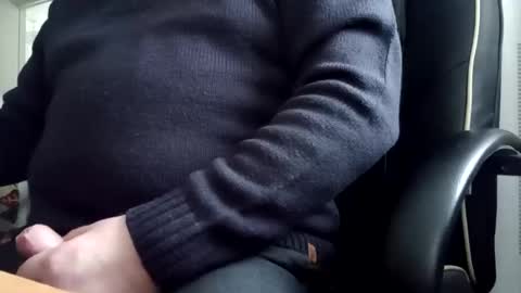 Snapshot of billlllllyb chatting on February 20, 2:17 pm billlllllyb online show from February 20, 2:17 pm