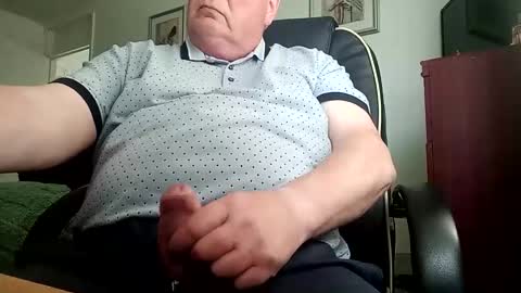 Snapshot of billlllllyb chatting on May 13, 10:56 am billlllllyb online show from May 13, 10:56 am