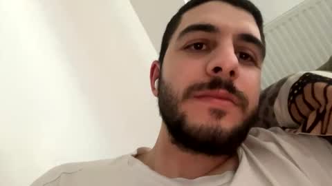 Snapshot of billy_antonny11 chatting on April 29, 1:59 pm billy_antonny11 online show from April 29, 1:59 pm