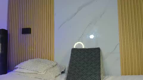 Snapshot of billy_jamees chatting on November 22, 11:42 am Sam online show from November 22, 11:42 am