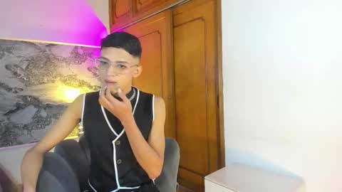 Sam online show from February 8, 12:08 pm