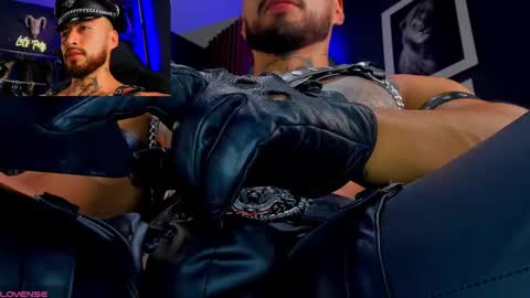 Snapshot of billymayer_ chatting on October 24, 4:47 pm billy online show from October 24, 4:47 pm