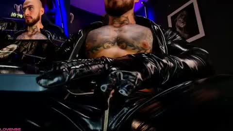 Snapshot of billymayer_ chatting on October 30, 5:35 pm billy online show from October 30, 5:35 pm