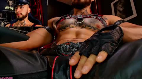 Snapshot of billymayer_ chatting on November 8, 5:56 pm billy online show from November 8, 5:56 pm