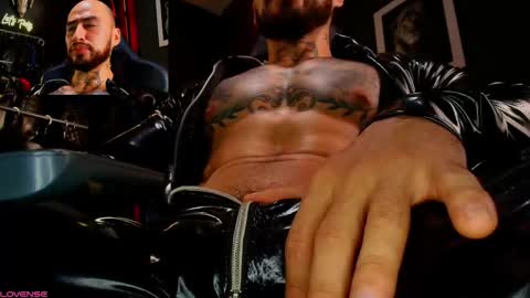 Snapshot of billymayer_ chatting on November 11, 6:52 pm billy online show from November 11, 6:52 pm