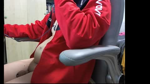 Snapshot of bilove222 chatting on November 26, 11:11 am bilove222 online show from November 26, 11:11 am