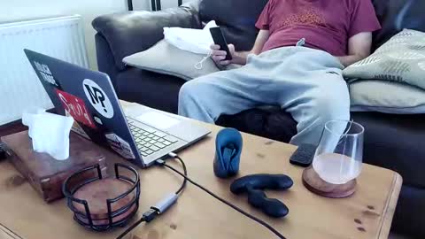 bindmedown online show from March 6, 10:23 am