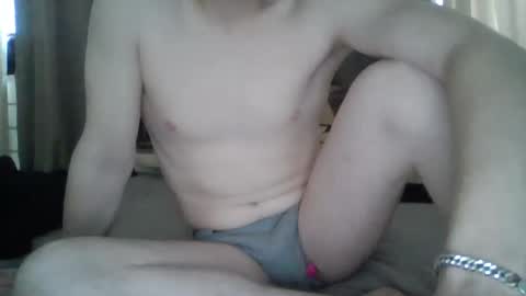 Snapshot of bingswillems chatting on February 12, 9:10 am bingswillems online show from February 12, 9:10 am