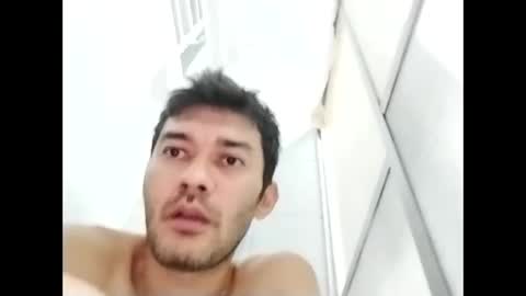 Snapshot of binhodm1 chatting on January 11, 6:56 am binhodm1 online show from January 11, 6:56 am