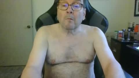 Snapshot of bink195234 chatting on May 13, 3:42 pm Bink195234 online show from May 13, 3:42 pm